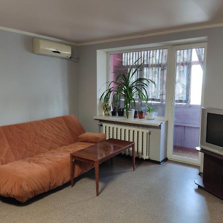 Проспект Миру 35 Apartment Krivoi Rog Exterior foto